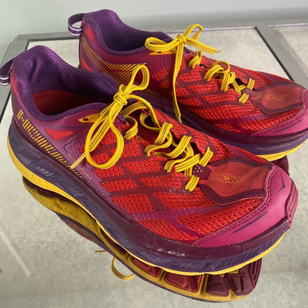 Women’s HOKA ONE ONE running shoe - size 8.5